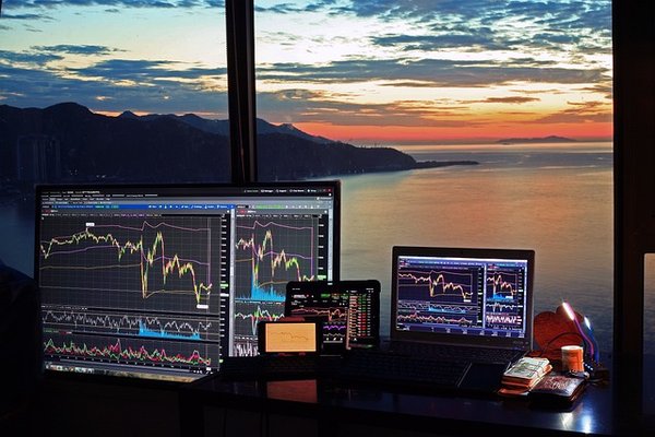 Pourquoi investir dans le NASDAQ ?