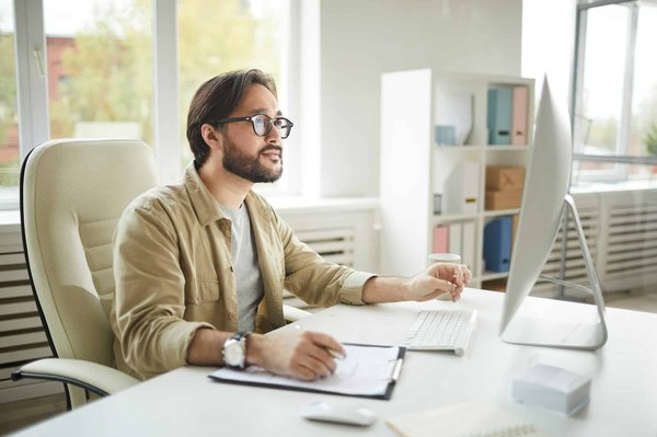 Les avantages cachés d'un logiciel srm pour votre entreprise