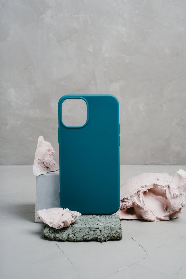 Les meilleures coques robustes et stylées pour iphone 13 pro